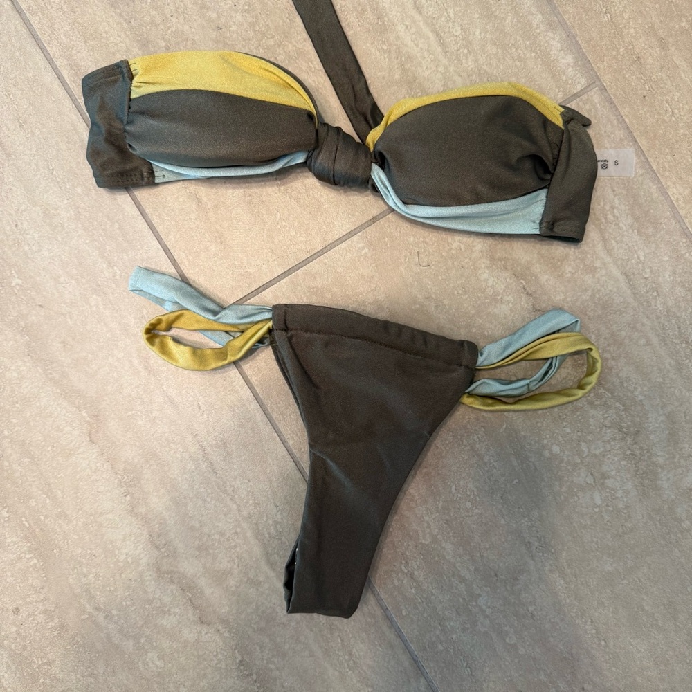 NWT SHEIN strapless bikini